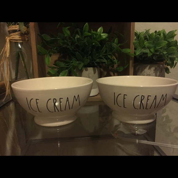 BNWT! Rae Dunn “Ice Cream” Bowl Set - Picture 3 of 7